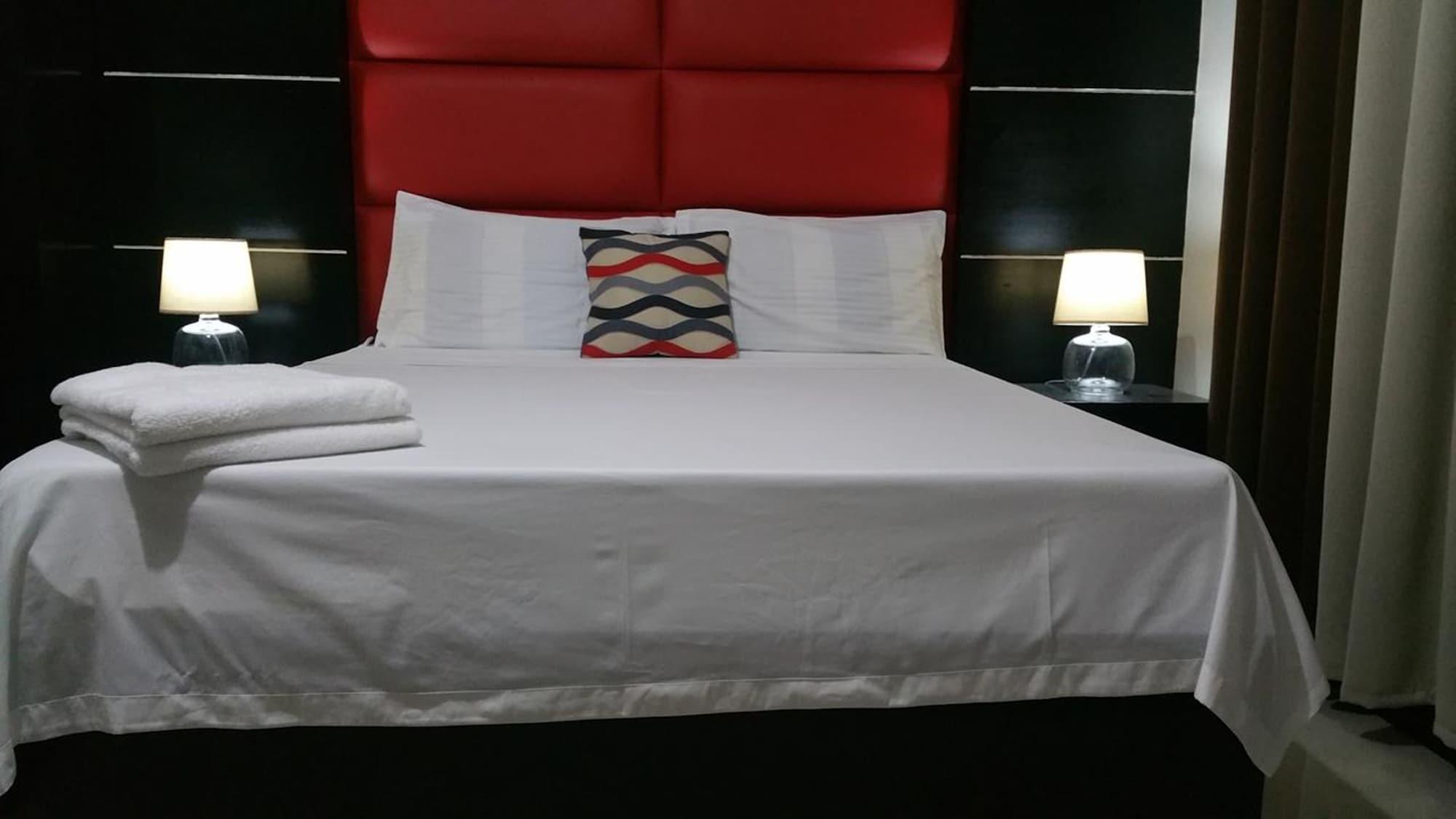 אנגלס Luxury Suite 5 מראה חיצוני תמונה