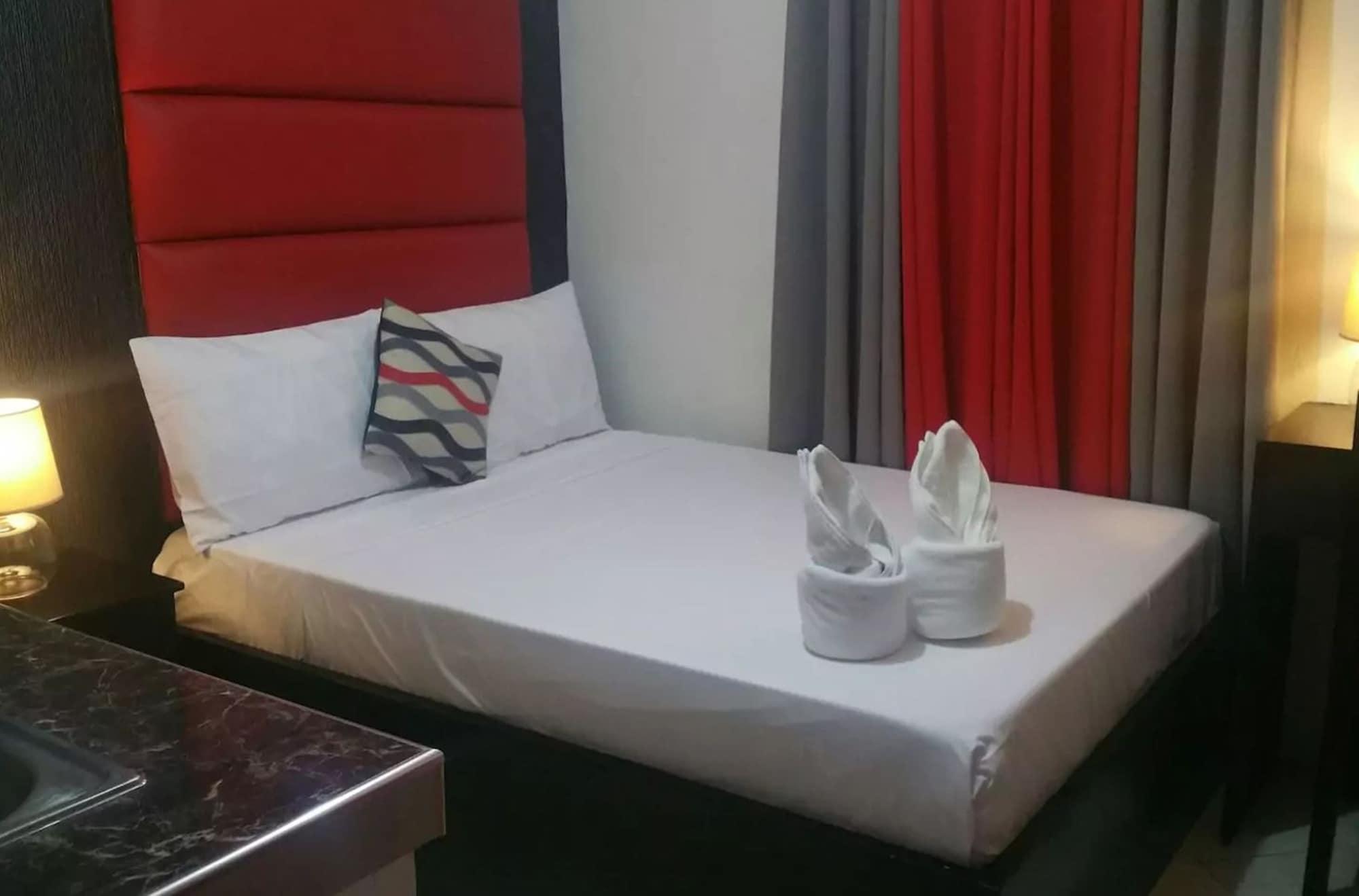 אנגלס Luxury Suite 5 מראה חיצוני תמונה