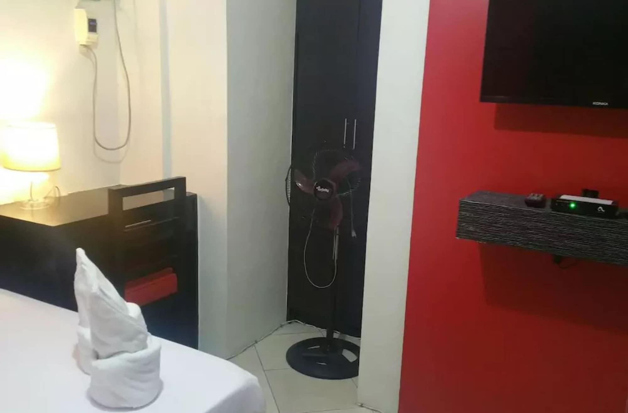 אנגלס Luxury Suite 5 מראה חיצוני תמונה