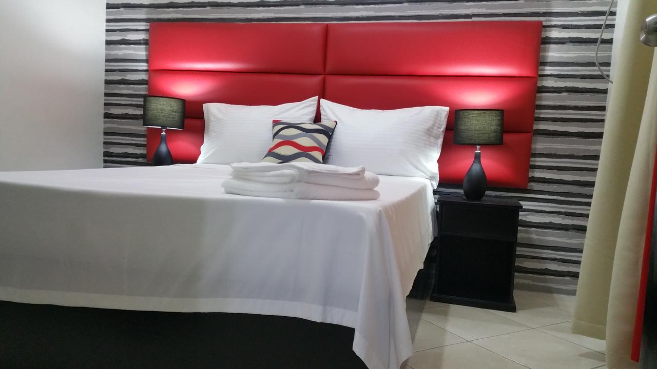 אנגלס Luxury Suite 5 מראה חיצוני תמונה